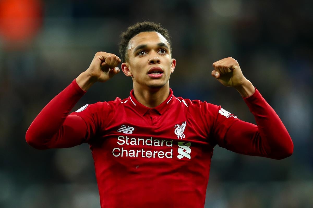 Trent Alexander Arnold - ke khong biet so hai danh sap Barca hinh anh