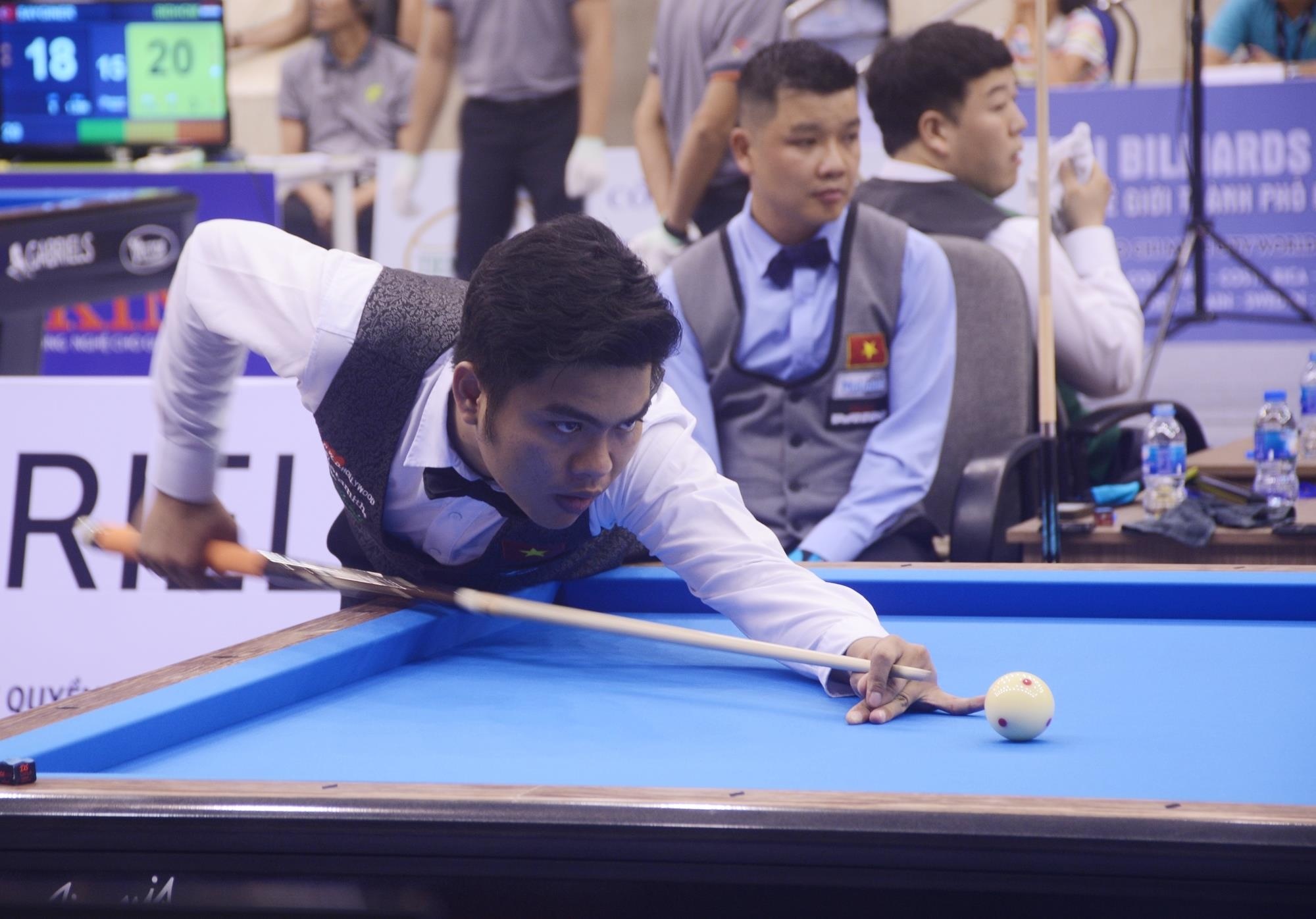 Co thu Viet ha 'thien tai carom' dung buoc dang tiec tai World Cup hinh anh