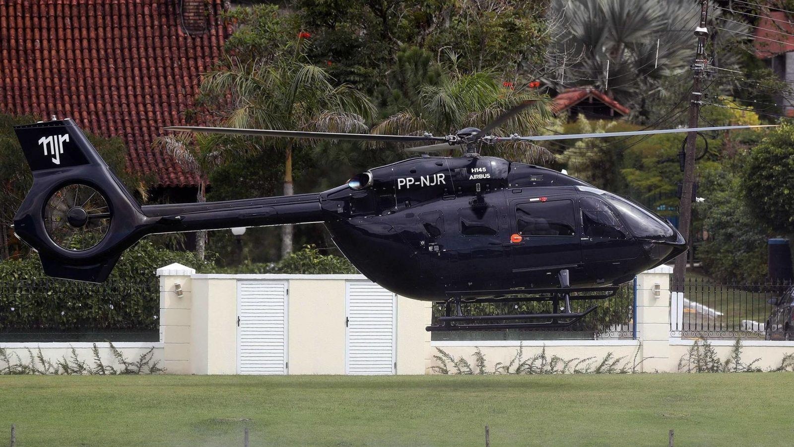 Neymar so huu truc thang tri gia hang trieu USD hinh anh