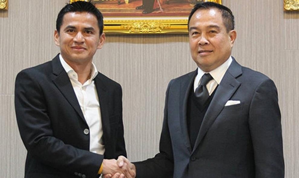 Tuyen Thai Lan ve bet o King's Cup, Chu tich Somyot ne truyen thong hinh anh