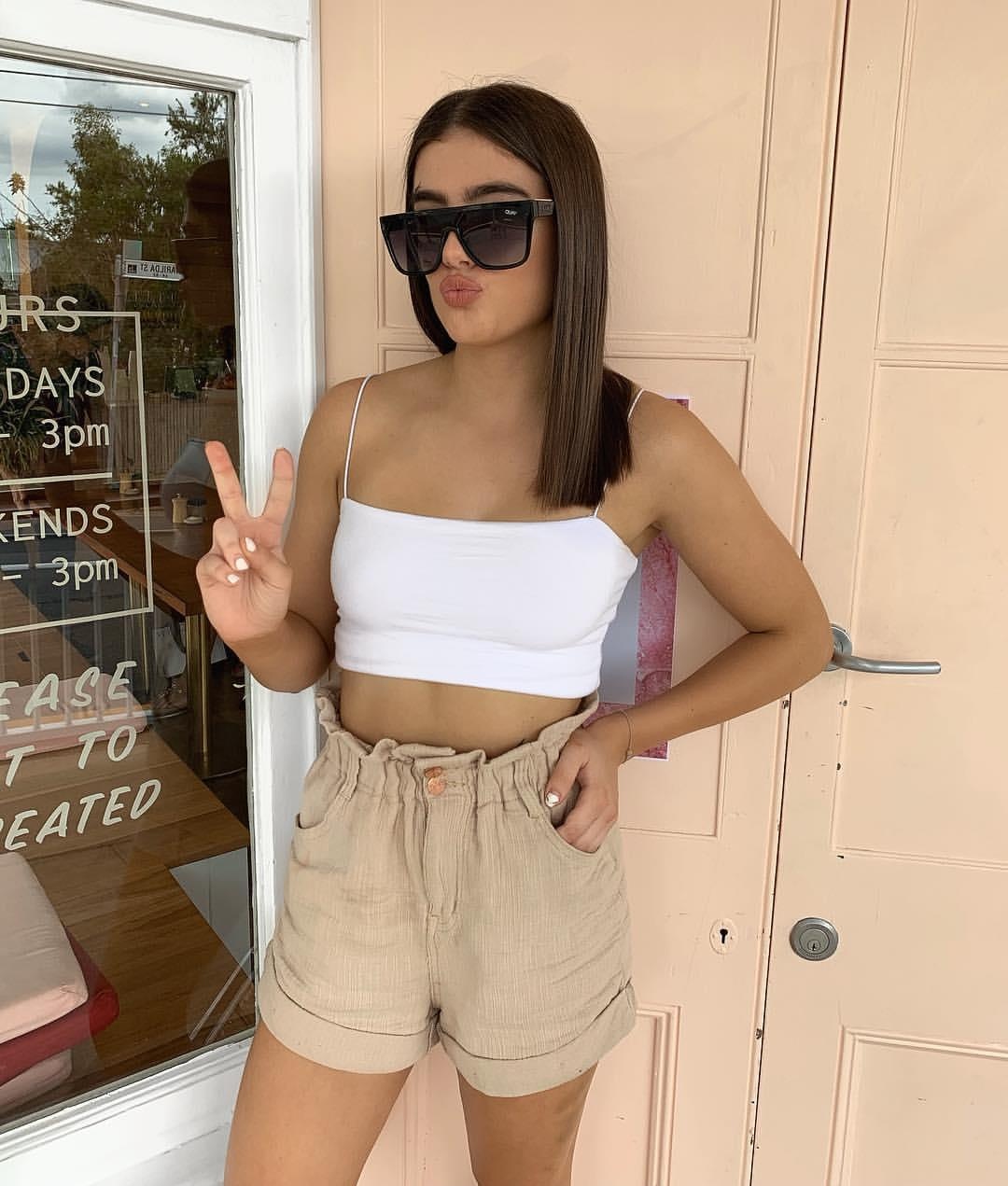 Alma Juniku ảnh 3 Alma Juniku anh 3