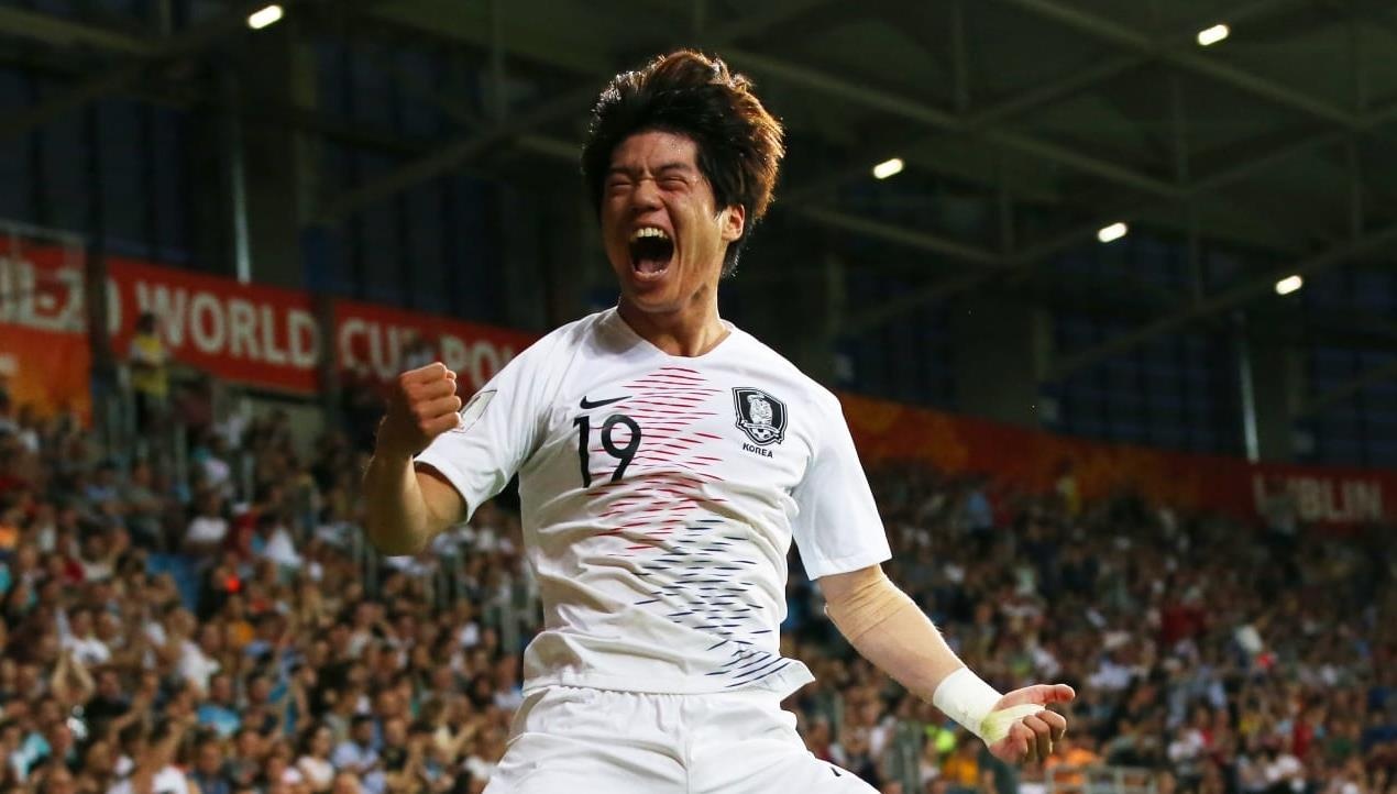 Tuyen U20 Han Quoc duoc keu goi mien di nghia vu quan su hinh anh