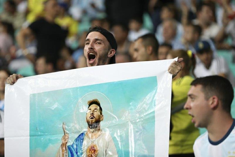 Ve xem Copa America 2019 e am vi qua dat hinh anh