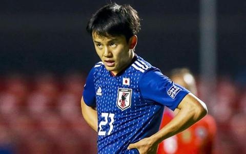 Fan Barca phan no vi doi nha de mat Kubo ve tay Real hinh anh