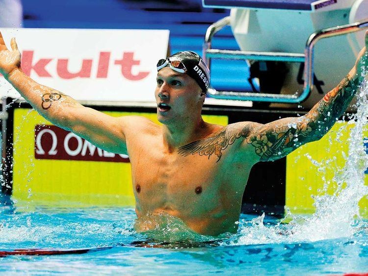 Kinh ngu My pha ky luc 100 m buom cua Michael Phelps hinh anh