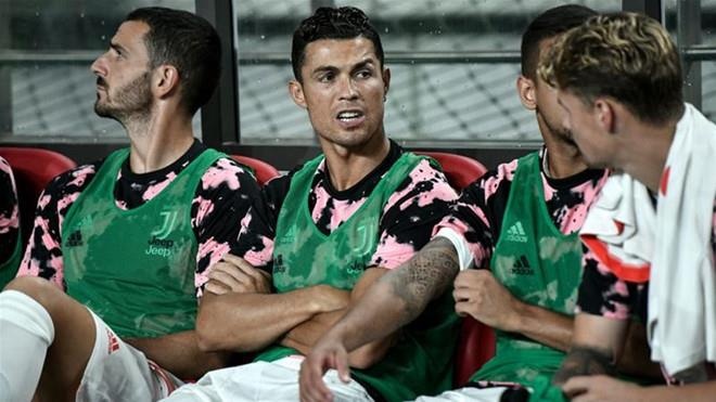 Ronaldo ảnh 1 Ronaldo anh 1