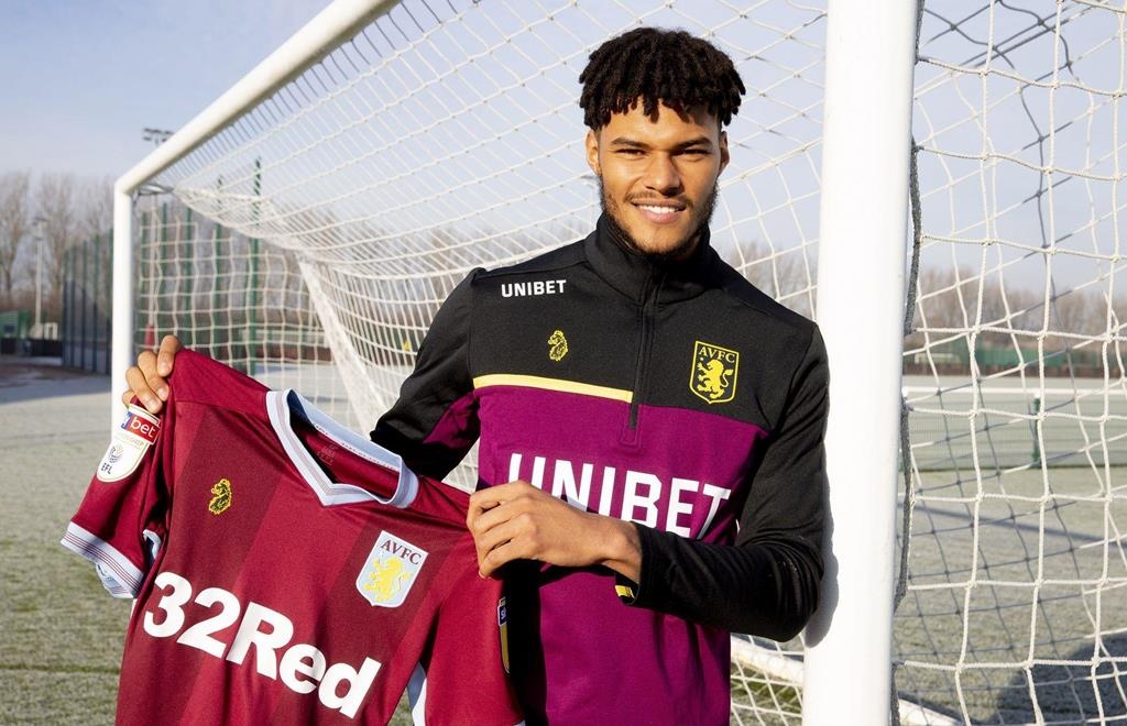 Ngoai hang Anh anh 1