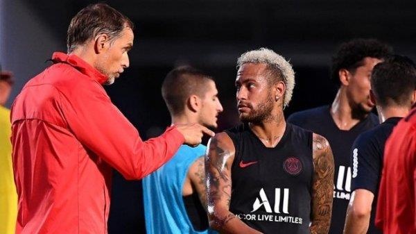 Neymar cham ngoi 'chien tranh' giua HLV Tuchel va GDTT Leonardo hinh anh