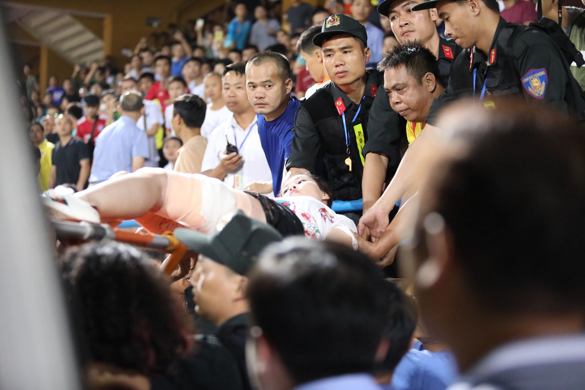 phao sang V.League anh 1