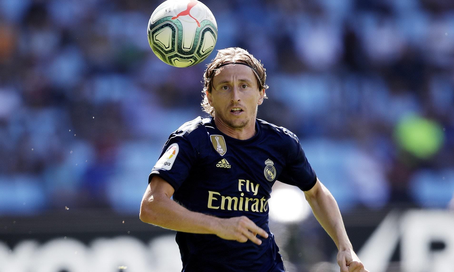 Bao chan thuong tiep tuc tan pha Real Madrid hinh anh