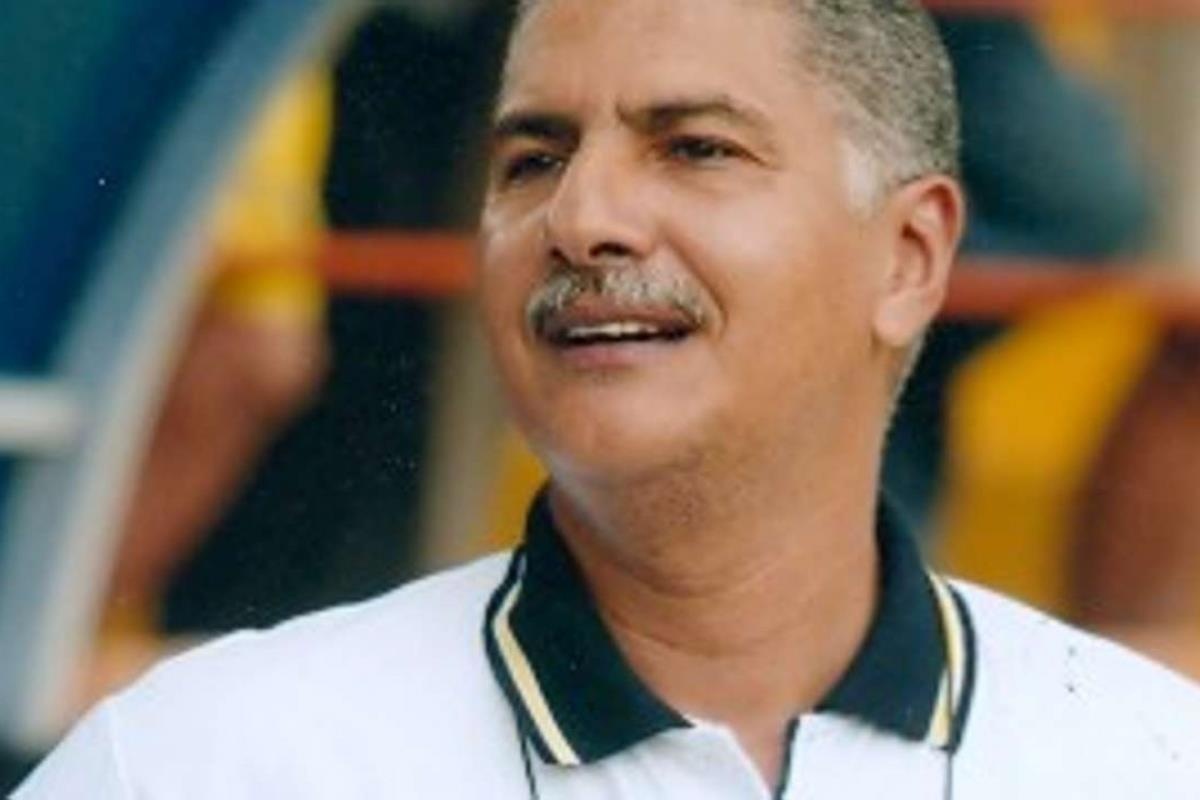 2 cuu HLV tuyen Viet Nam sap doi dau o Indonesia hinh anh