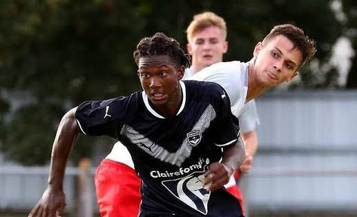 Ba cau thu Bordeaux danh dong doi toi muc phai nhap vien hinh anh