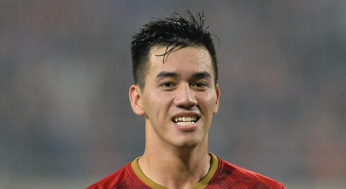 'Ban thang cua Tien Linh se khien UAE them roi loan' hinh anh