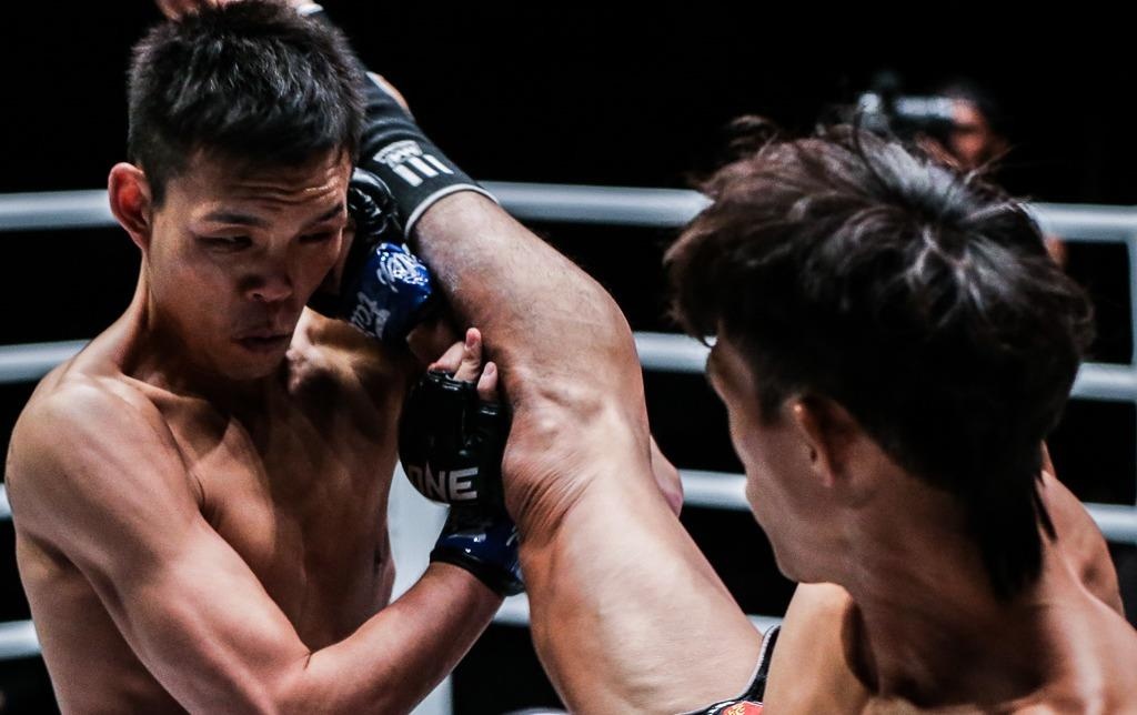 Don da giup Duy Nhat ha doi thu Nhat Ban hinh anh