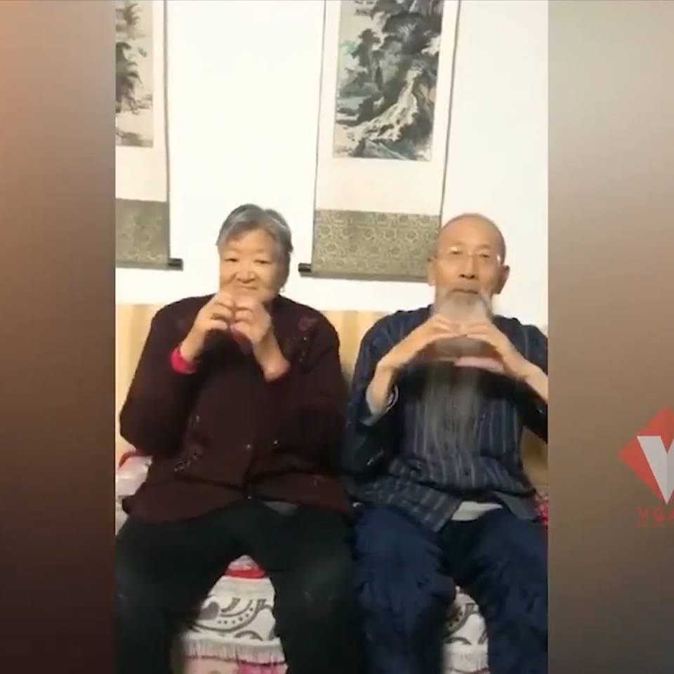 Nhung cu gia dang yeu khien ban tin vao tinh yeu vinh cuu hinh anh