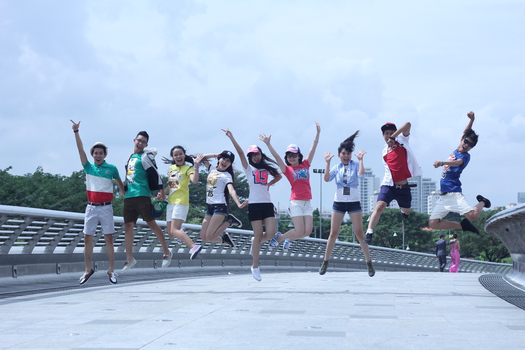 Toa sang bay xa cung Hot Vteen 2013 hinh anh