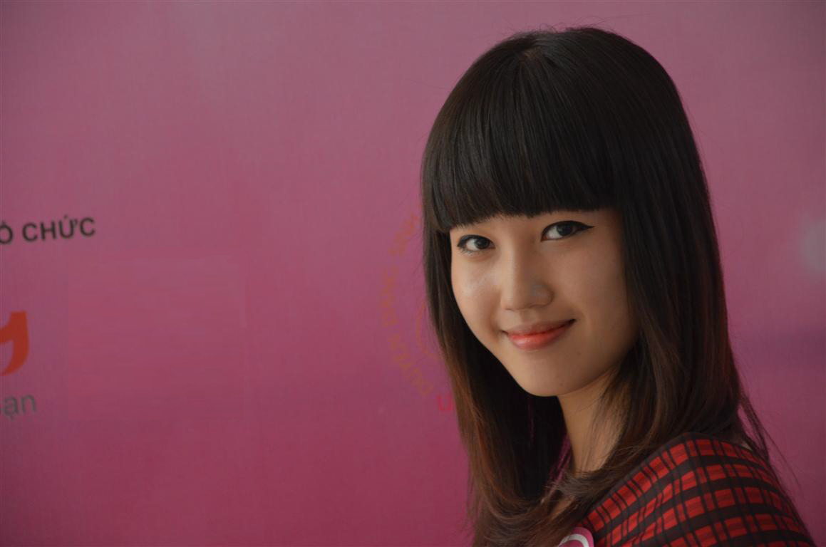 Nhung nu sinh duyen dang tai vong so khao Ha Noi hinh anh