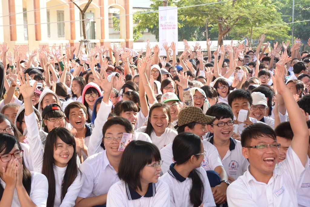 Teen Vung Tau hoc ky nang cung thay Khac Hieu hinh anh