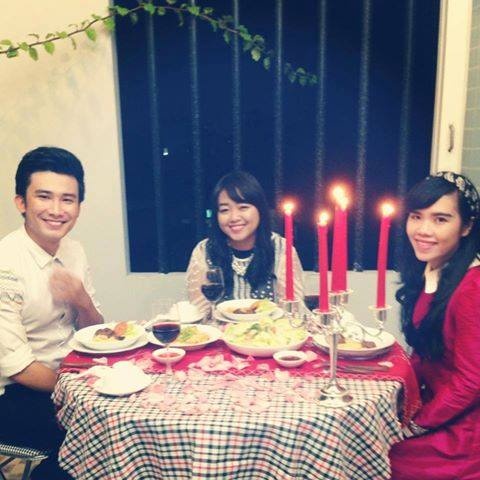 Chi Thien voi nu cuoi don tim tai buoi ky tang hinh anh