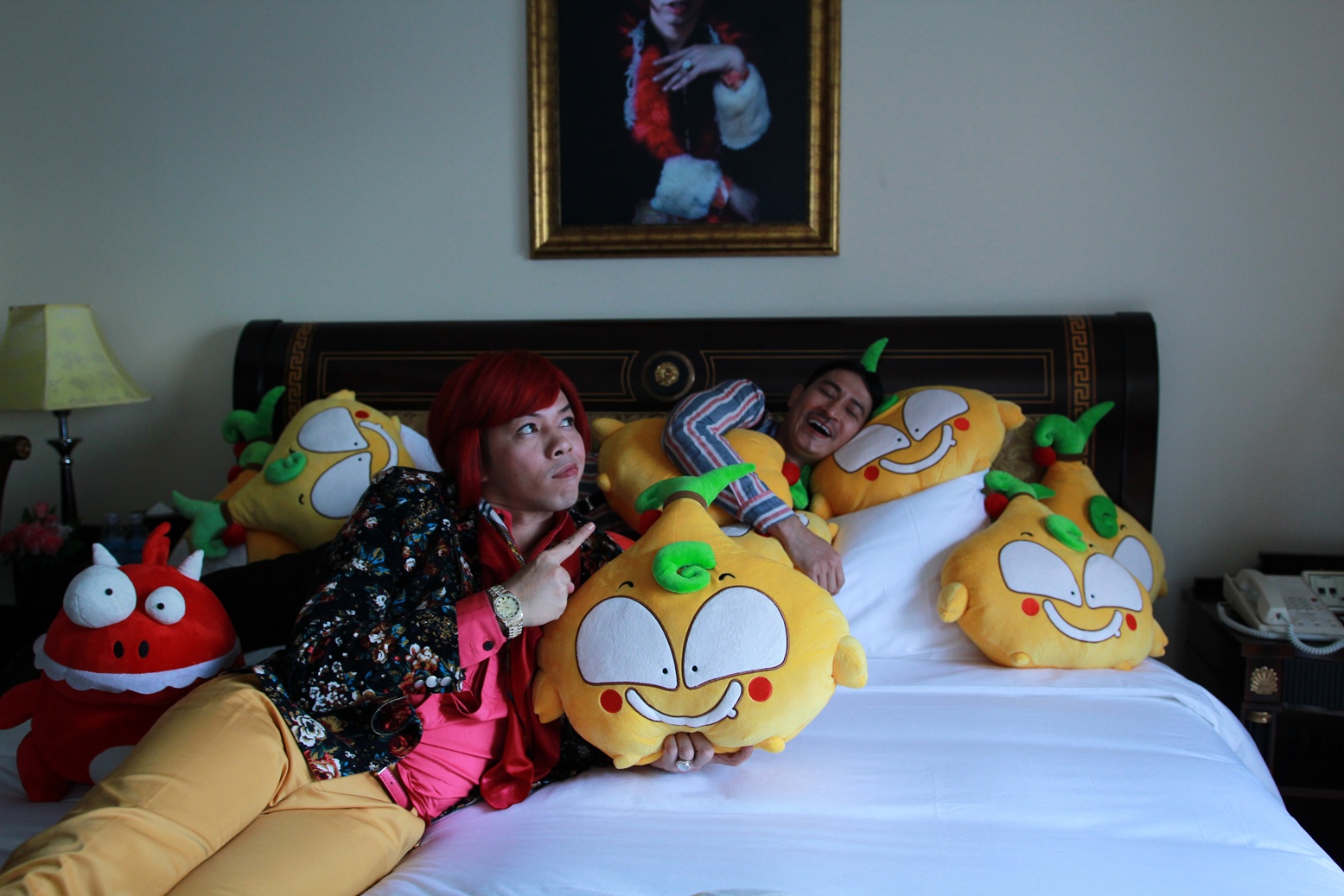 Dan sao 'De mai tinh 2' tao dang cung Cu Hanh bong hinh anh