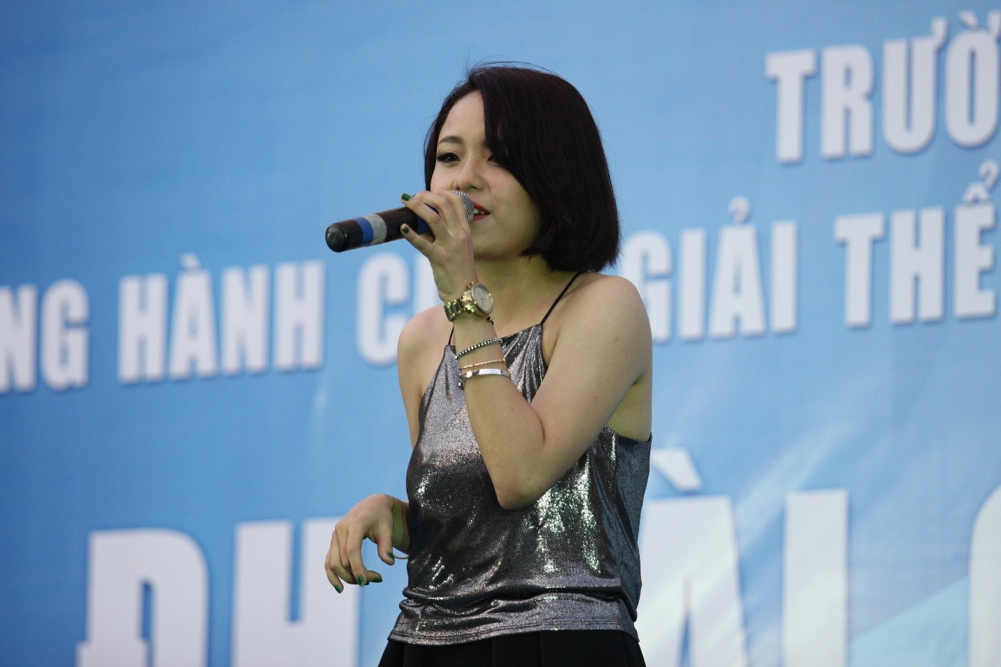 Thái Trinh.