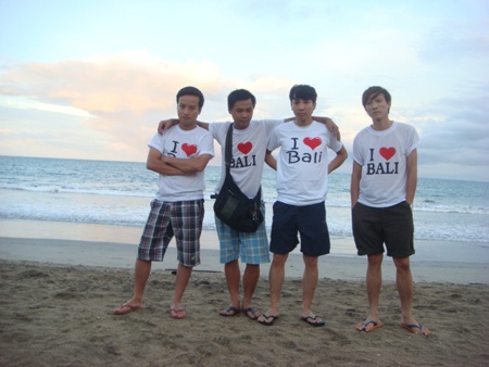 Loi to tinh cua anh chang 'sieu gia truong' hinh anh