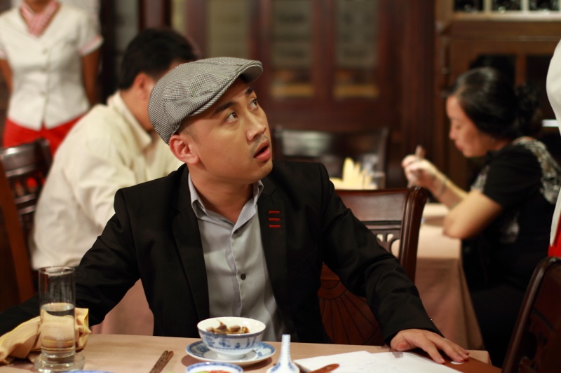 Don Nguyen tiet lo nghe tay trai hinh anh