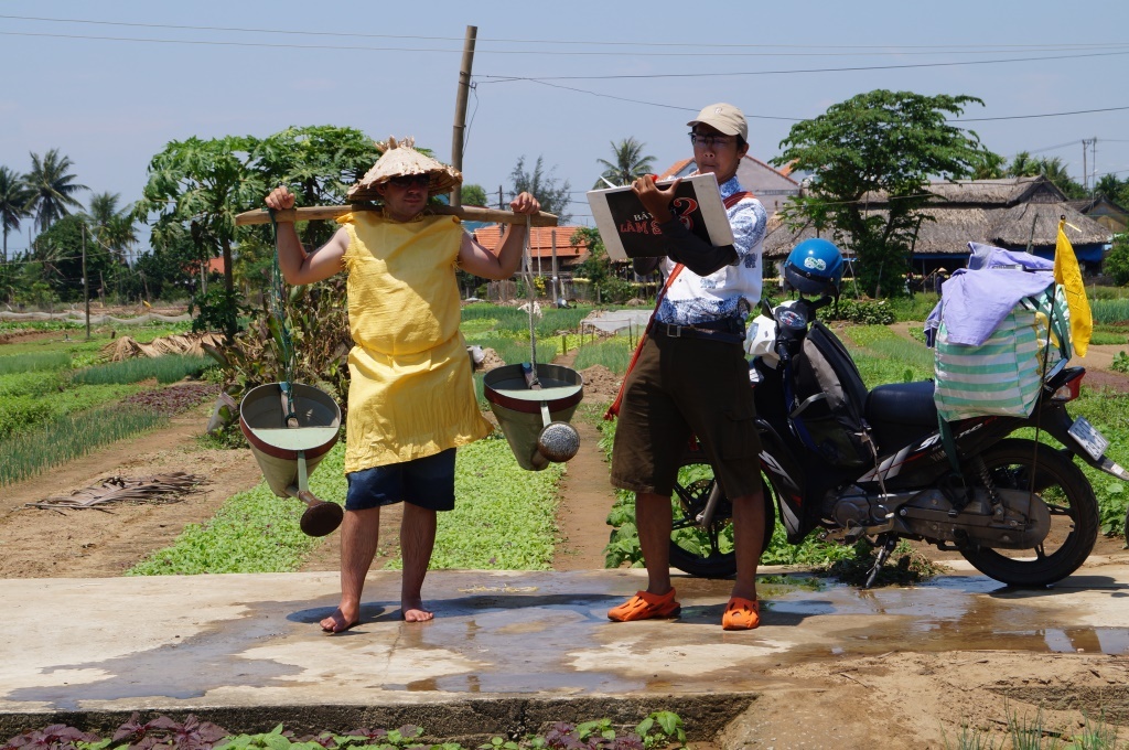 Nghe si hoa ech thi tai trong 'Bay gio lam sao' hinh anh