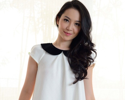 Toa sang trong tung khoanh khac hinh anh