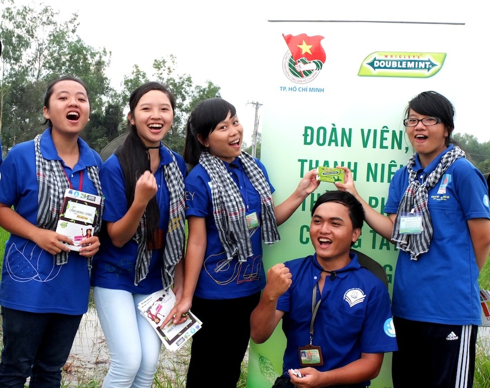 Cam xuc tu nhung chuyen di Mua he xanh hinh anh