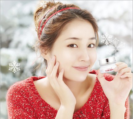 Duong am dung cach cho lan da tre dep hinh anh