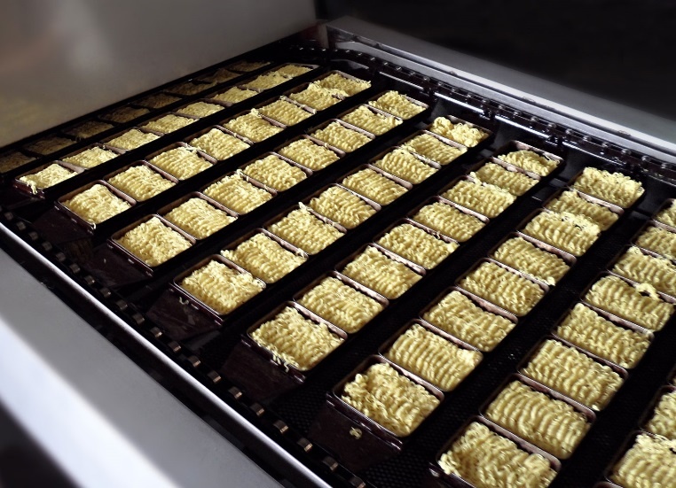 Mi Reeva 3 mien - san pham Viet lam hai long nguoi tieu dung hinh anh