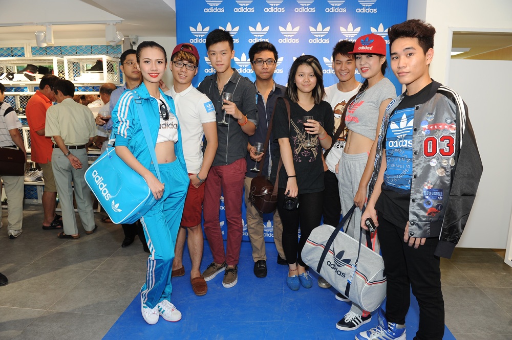 Khai truong cua hang adidas Originals tai Ha Noi hinh anh