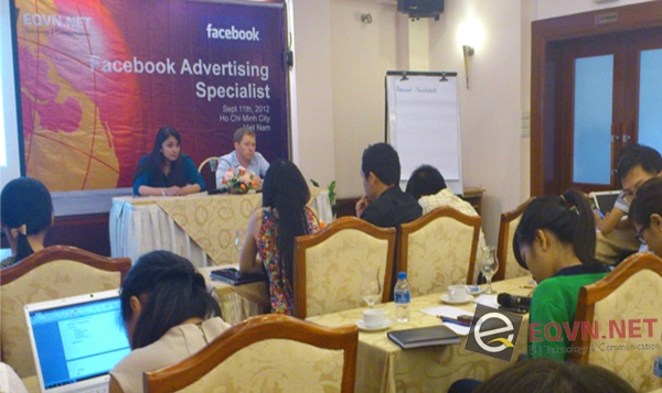 Khoa hoc Facebook Marketing - co hoi cho gioi tre hinh anh