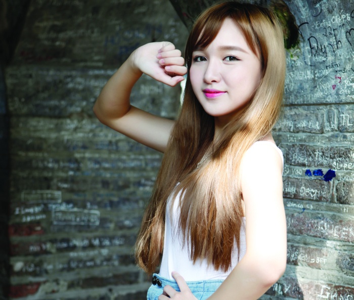 Thao My Idol: 'Tu tin song tron voi dam me' hinh anh