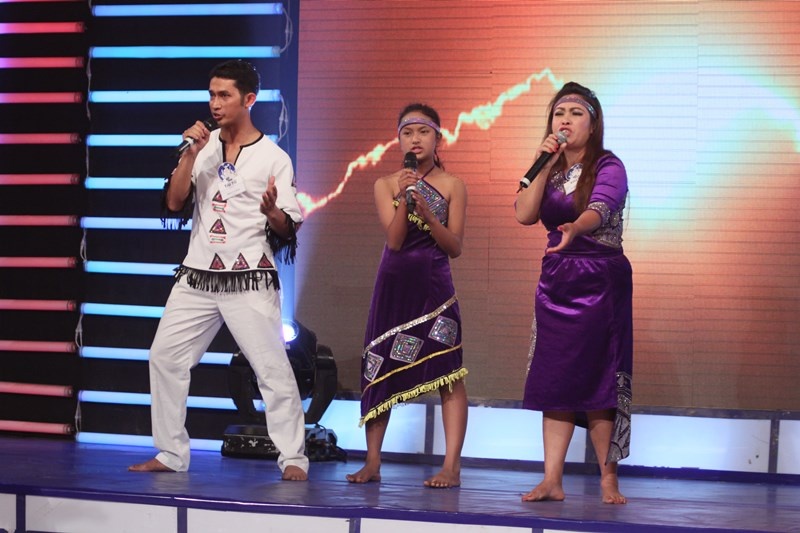 Nhac si Vu Quoc Viet va dao dien Duc Thinh hoc mua hinh anh