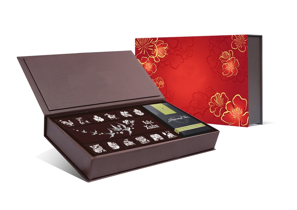 Bo suu tap chocolate dam phong cach ngay Tet hinh anh