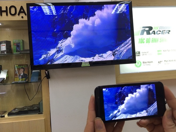 Smartphone Viet loi tu duoc nguoi dung ua chuong hinh anh