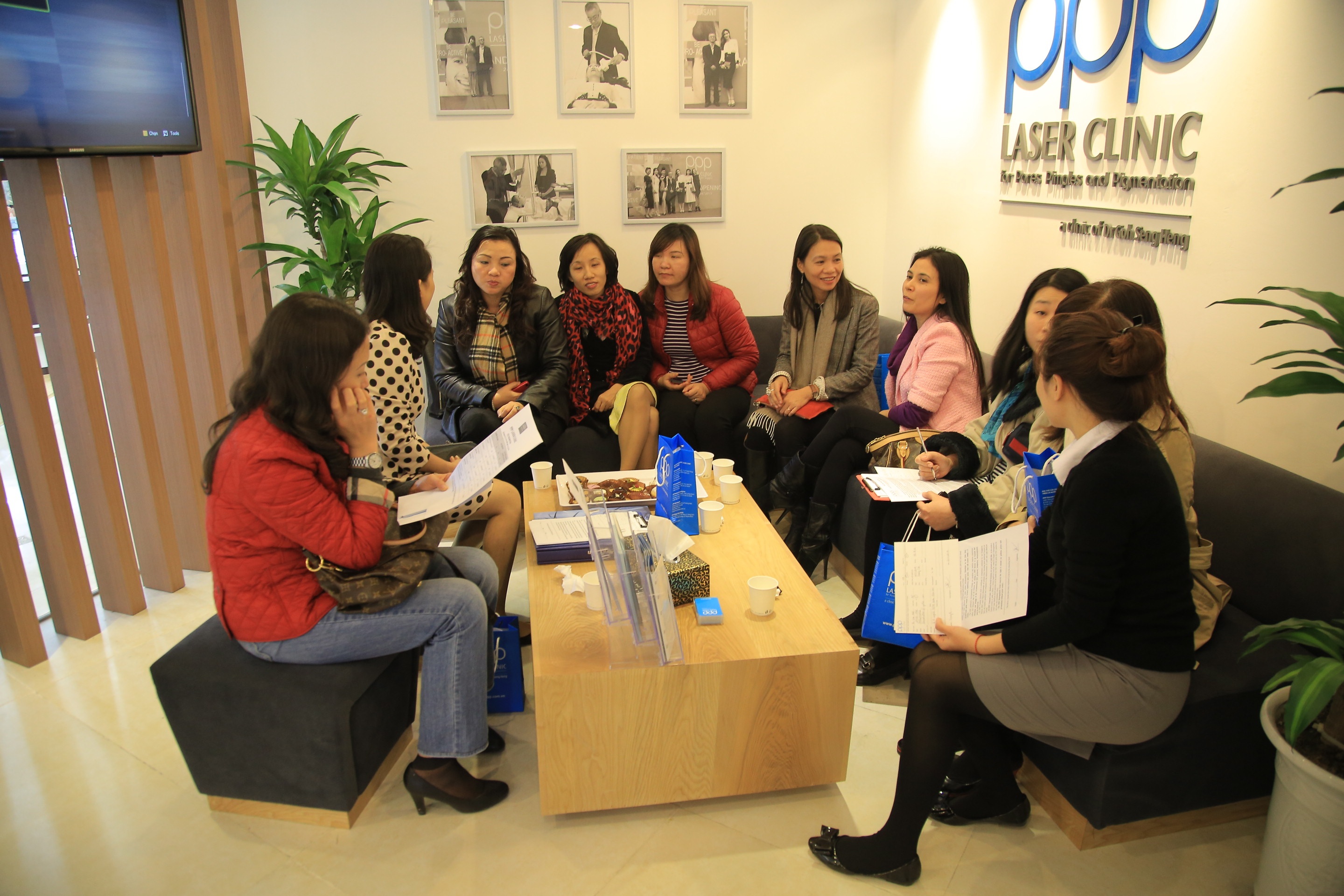 Cham soc da hieu qua voi tia laser hinh anh