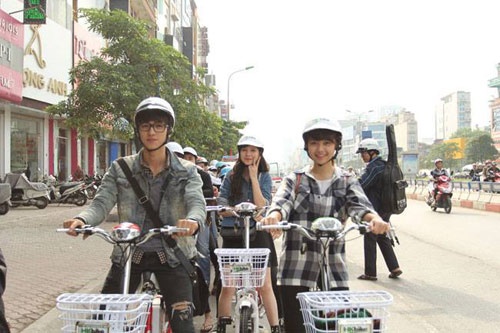 Xe dien chay pin tro thanh xu the cua nam 2014 hinh anh