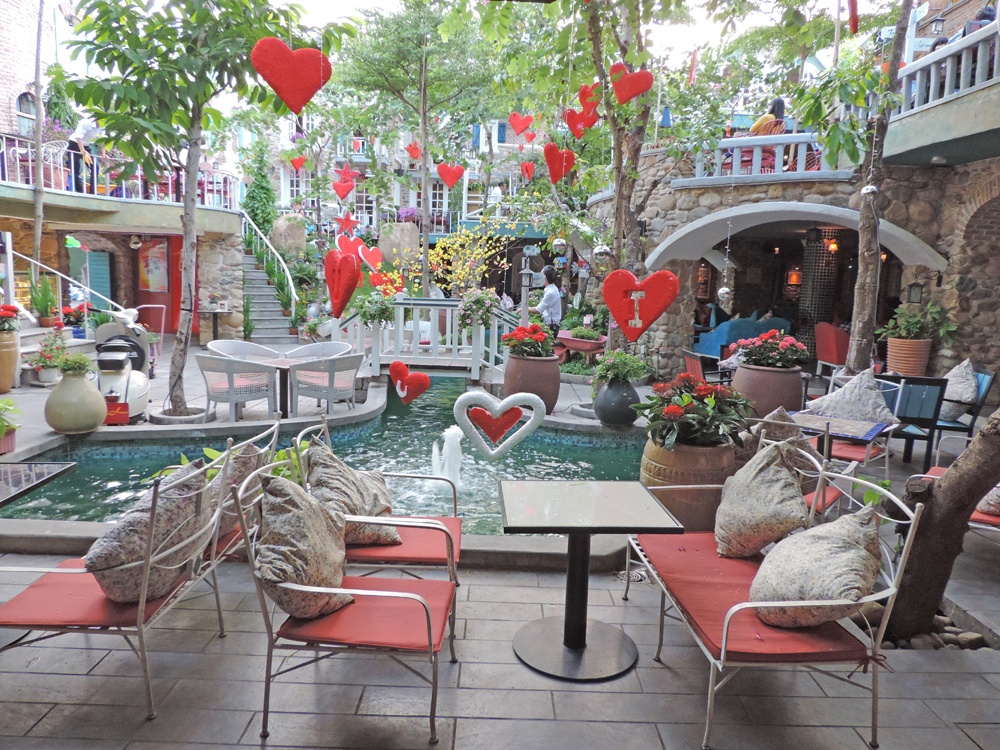 Diem hen ly tuong cho ngay 8/3 hinh anh