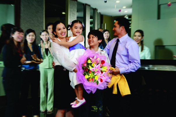 Nhung cach the hien tinh cam y nghia dip 8/3 hinh anh