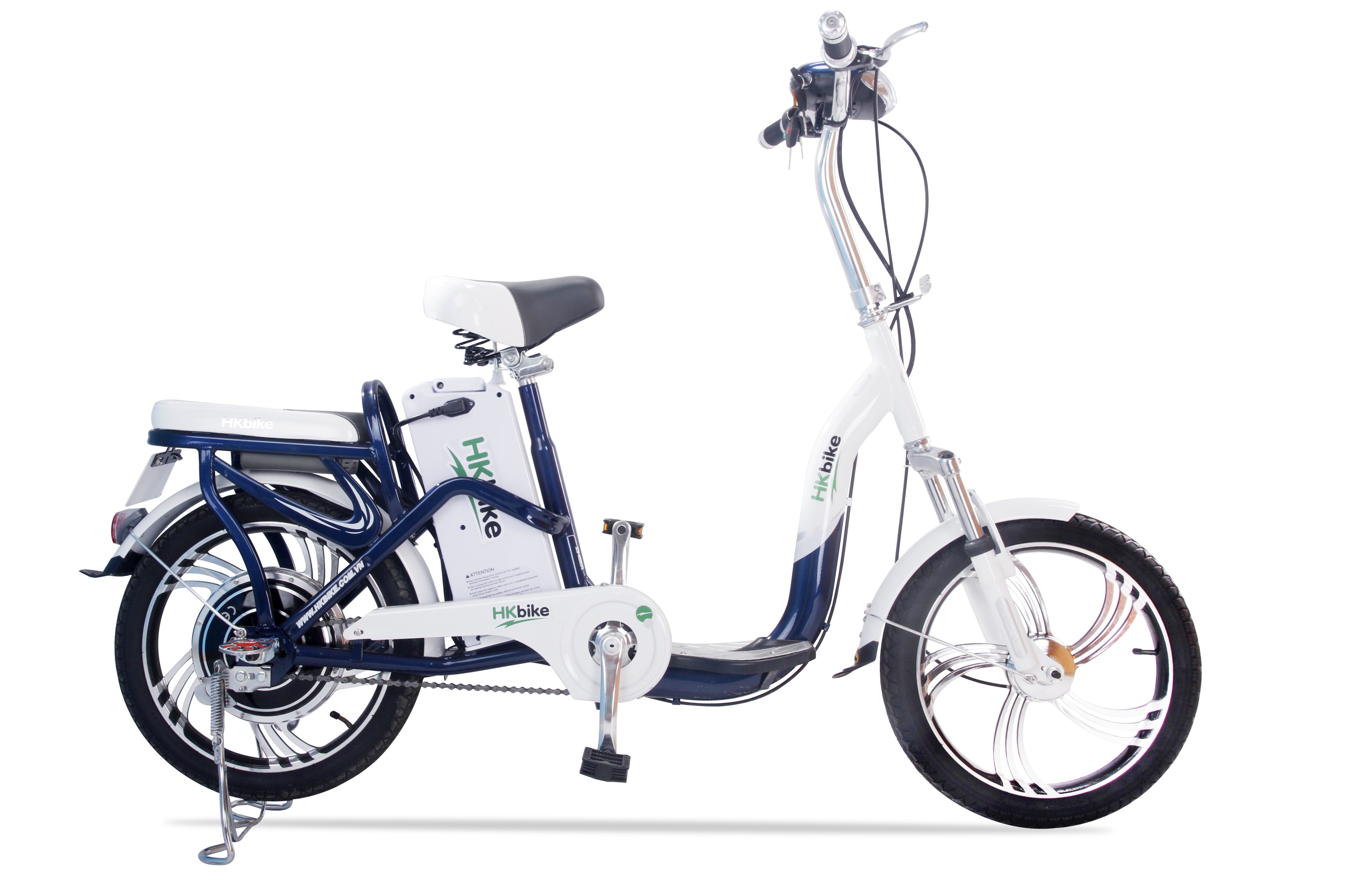 Xe màu xanh tím than phù hợp với những người cung mệnh Thủy.