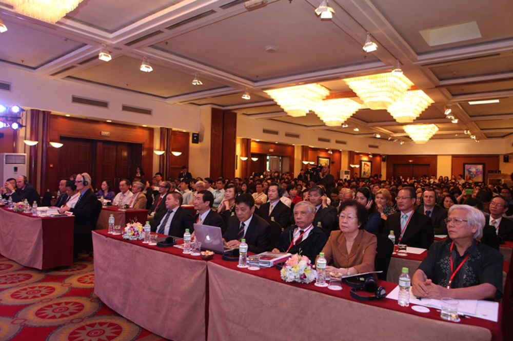 Chuyen doi mo hinh giao duc - xu huong cua the ky 21 hinh anh