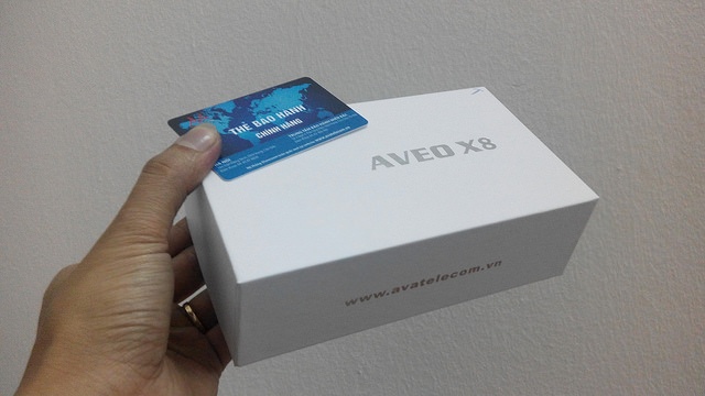 Aveo X8 nguyên hộp kèm thẻ bảo hành nhựa chính hãng.