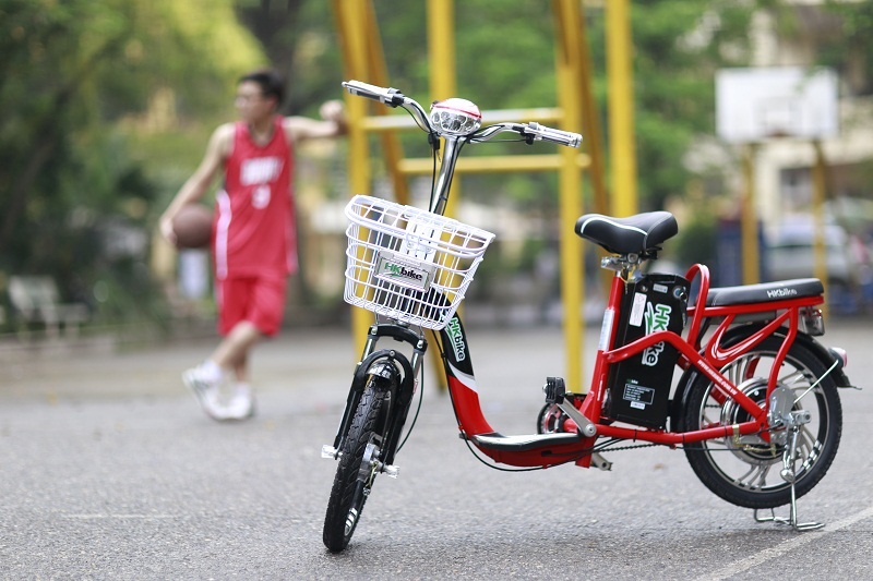 Cận cảnh HKbike Zinger Extra – chiếc xe điện đang gây sốt trên thị trường.