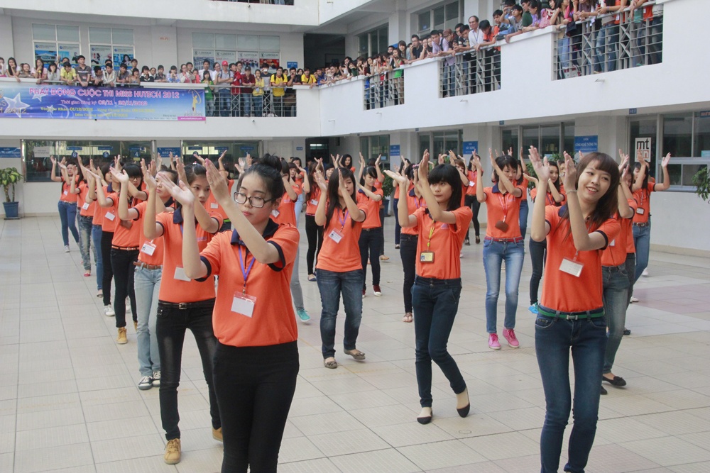 Sinh viên được học tập trong một môi trường hiện đại, năng động.