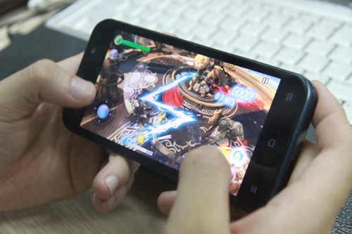 Các cảnh hành động chiến đấu trong game được thể hiện ấn tượng.