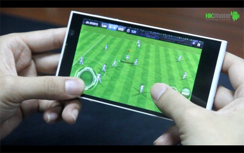 Các hiệu ứng chuyển động trong FIFA 14 rất mượt mà.