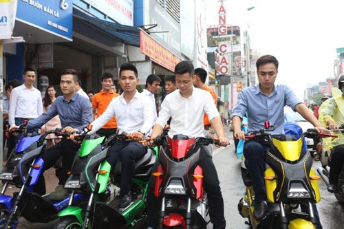 Cach phan biet iMove X-Men va hang troi noi hinh anh